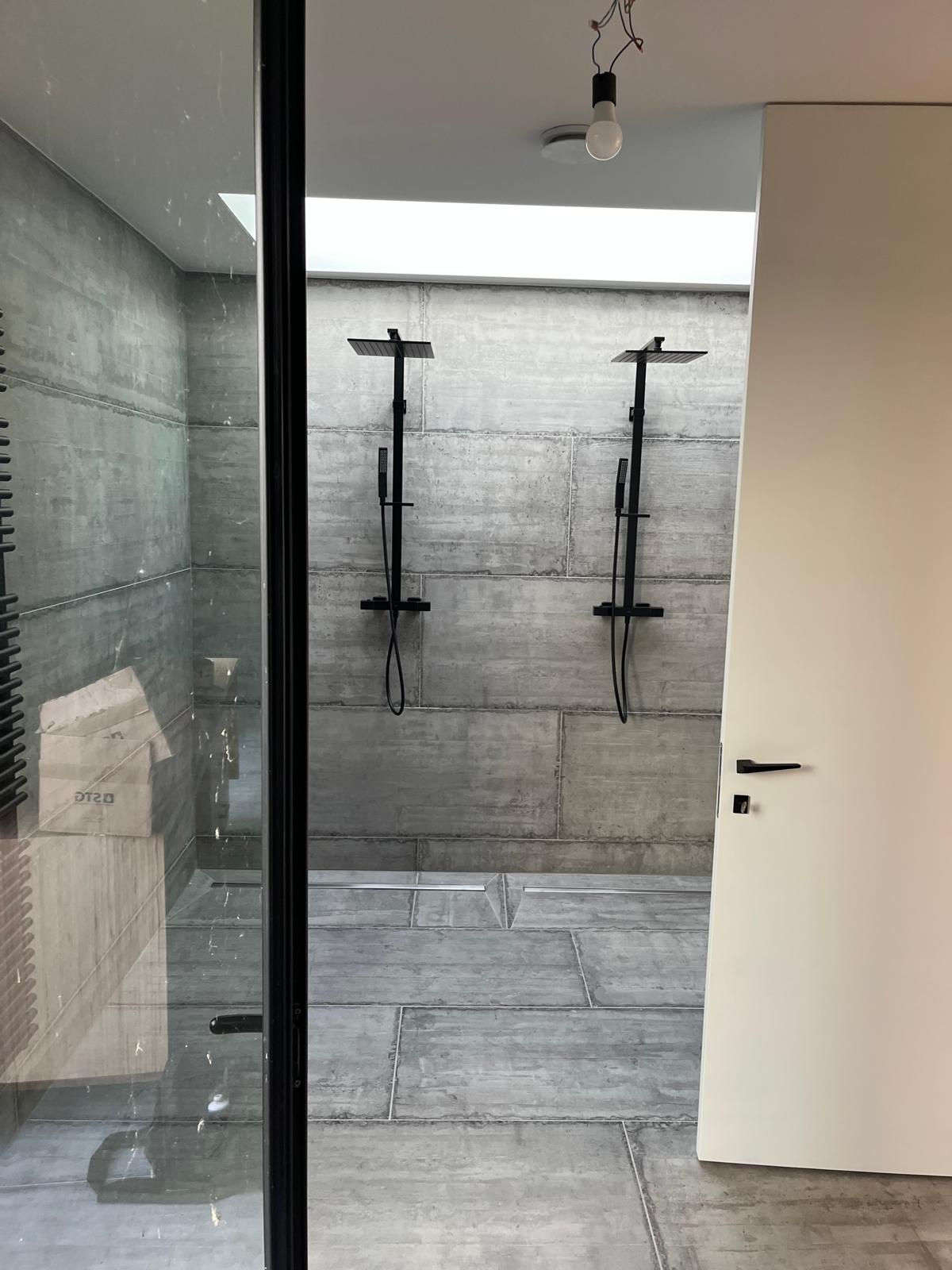 Badkamerrenovatie installeren